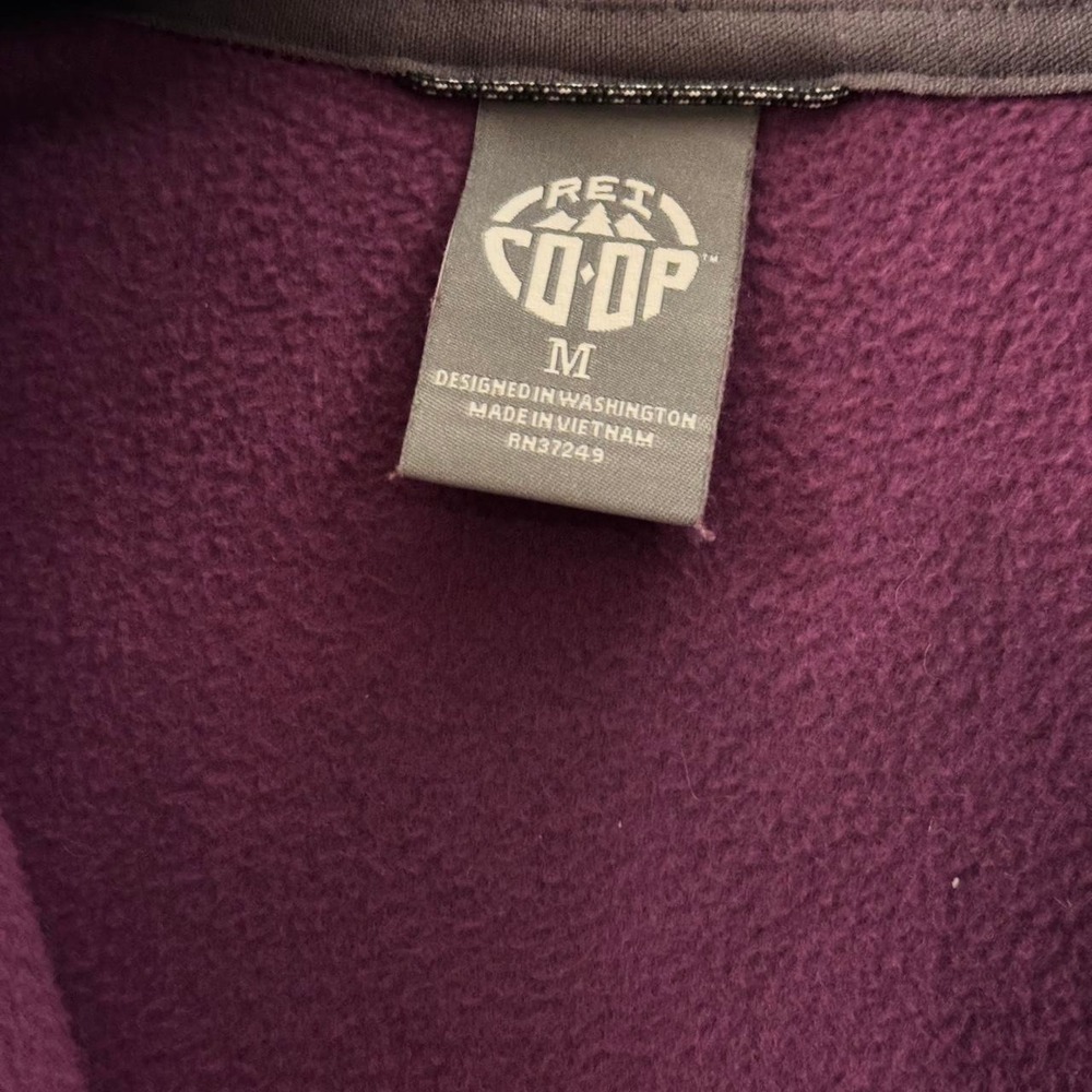 Rei quarter zip sz M base layer - Picture 5 of 8